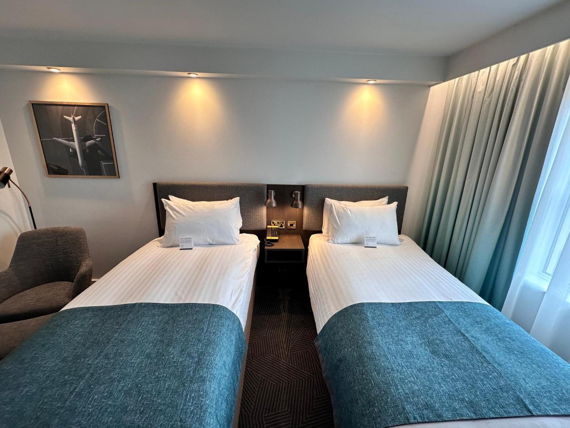 Holiday Inn Bristol Airport By Ihg Redhill  Kültér fotó