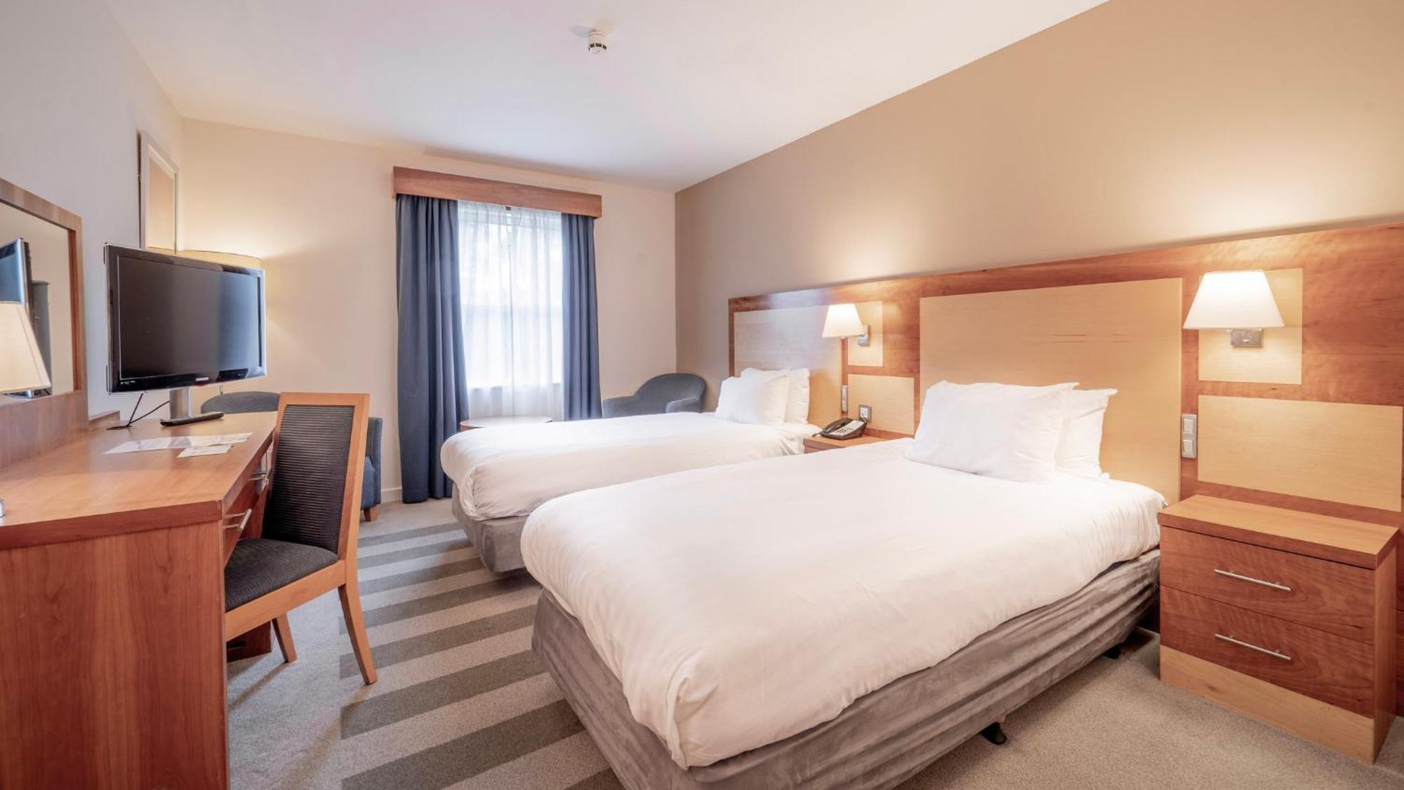Holiday Inn Bristol Airport By Ihg Redhill  Kültér fotó